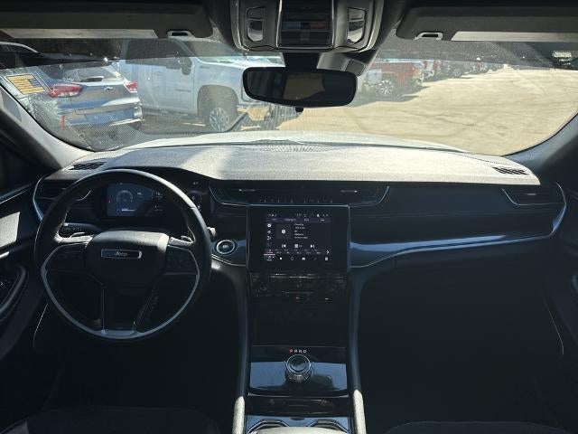 2022 Jeep Grand Cherokee Altitude