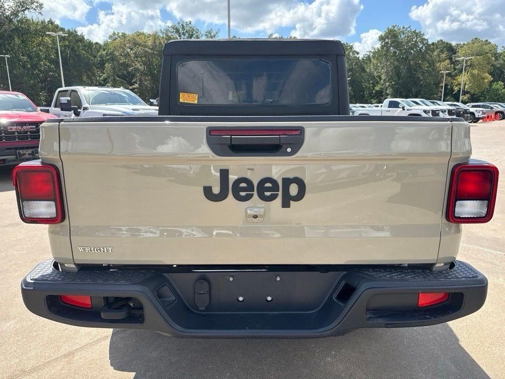 2022 Jeep Gladiator Willys