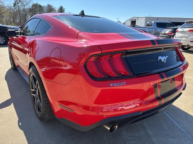 2021 Ford Mustang EcoBoost