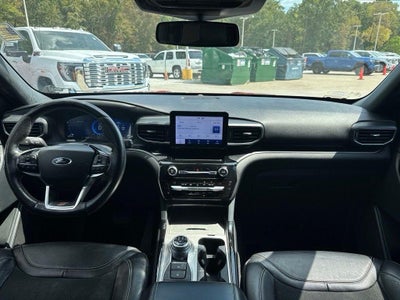 2021 Ford Explorer ST
