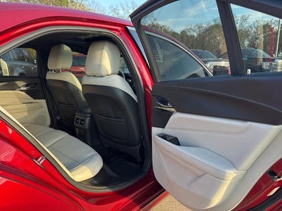 2023 Cadillac CT4 Premium Luxury