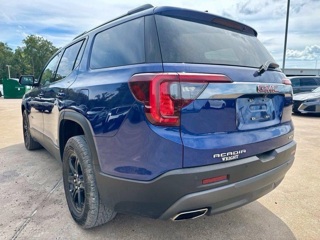 2023 GMC Acadia AT4