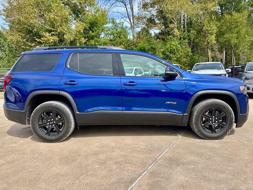 2023 GMC Acadia AT4