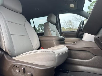 2024 GMC Yukon XL SLT