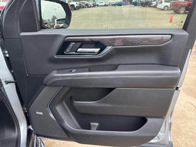 2025 GMC Yukon XL Elevation