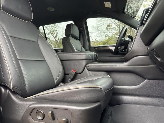 2025 GMC Yukon XL Elevation