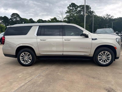 2021 GMC Yukon XL SLT