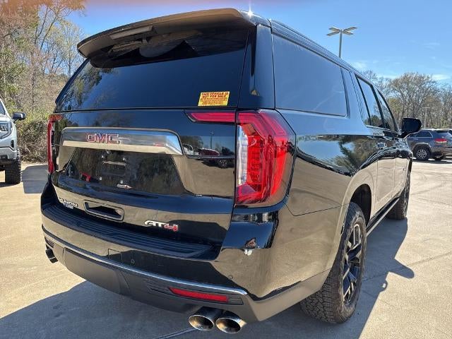 2022 GMC Yukon XL AT4