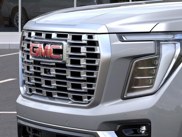 2026 GMC Yukon XL Denali - Photo 13
