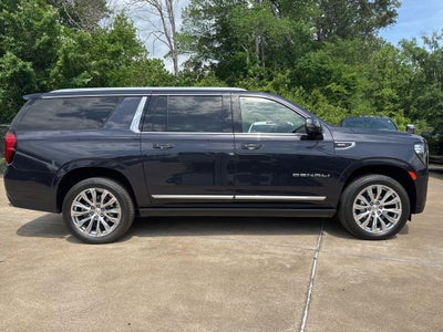 2024 GMC Yukon XL Denali