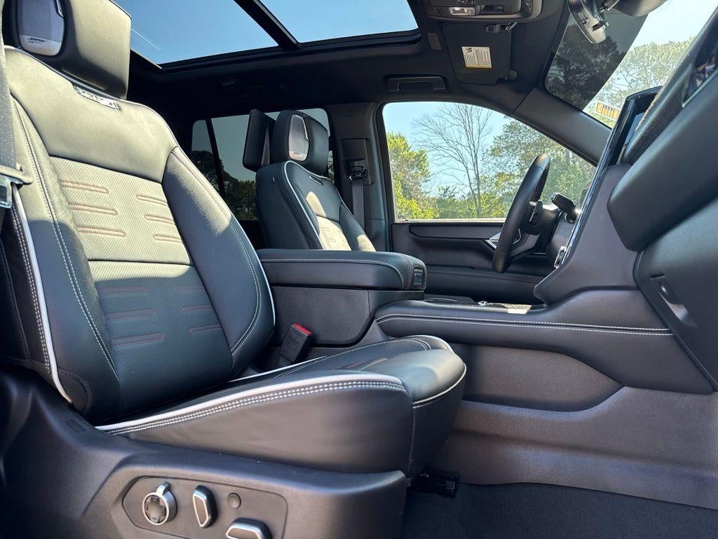 2025 GMC Yukon AT4 Ultimate