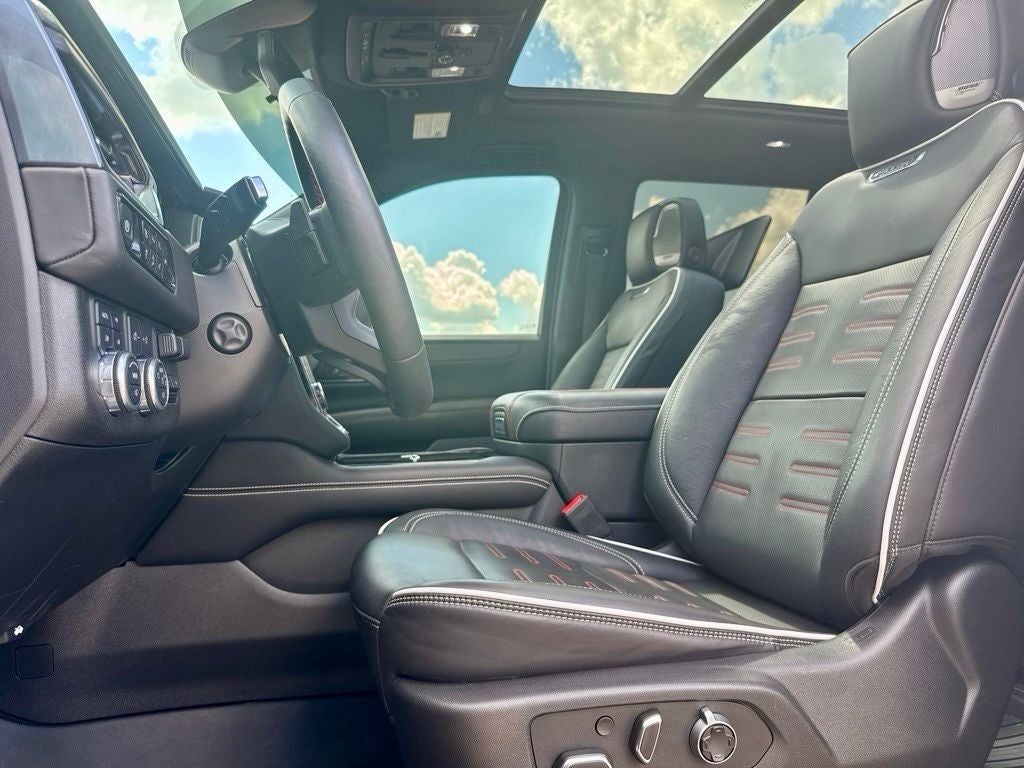 2025 GMC Yukon AT4 Ultimate