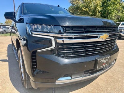 2023 Chevrolet Suburban LT