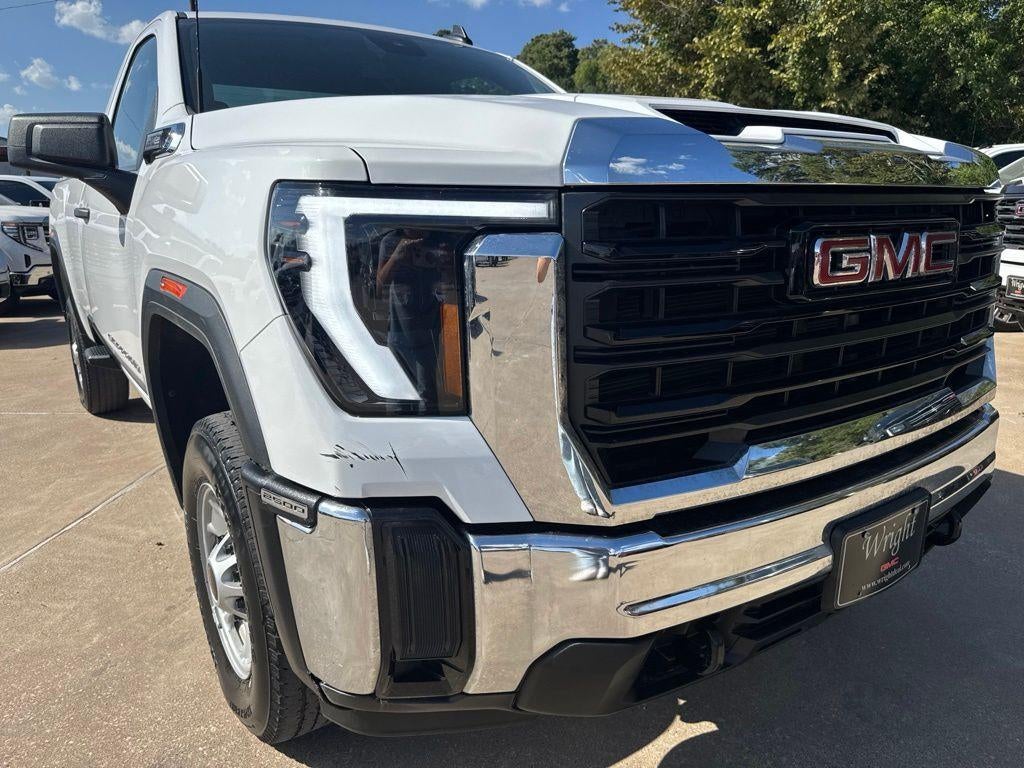 2025 GMC Sierra 2500 HD Pro