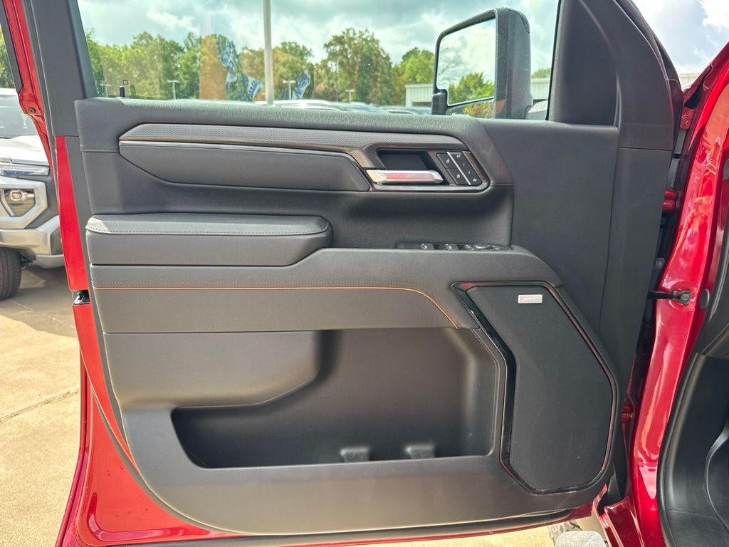2025 GMC Sierra 2500 HD AT4