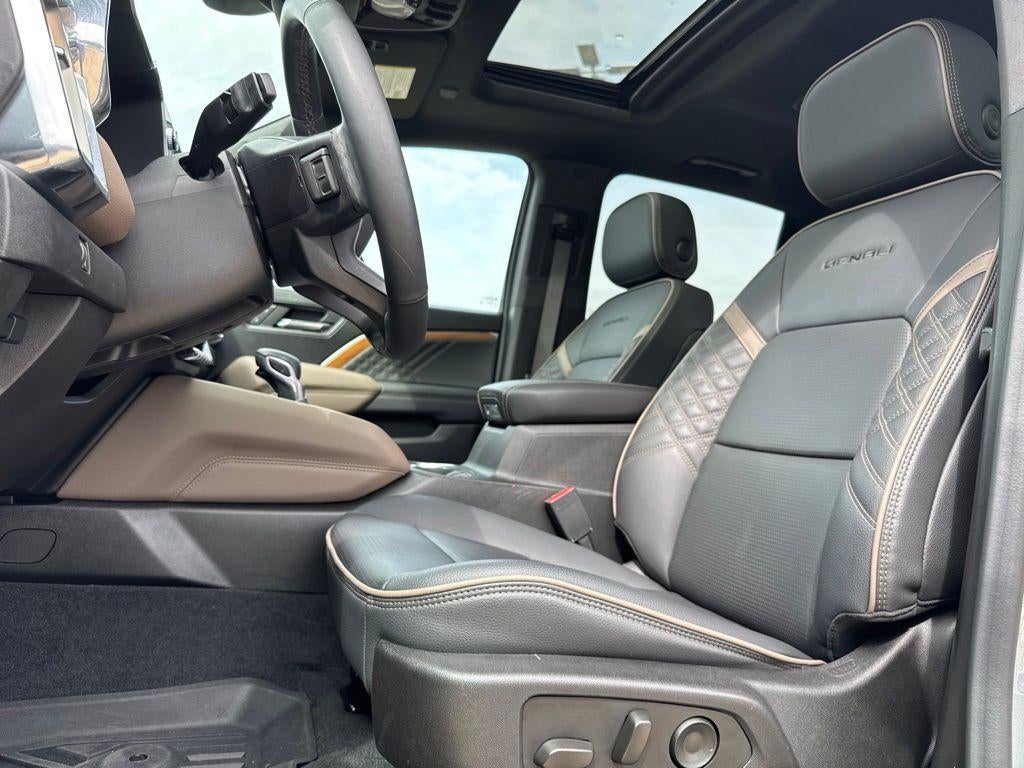 2024 GMC Canyon Denali