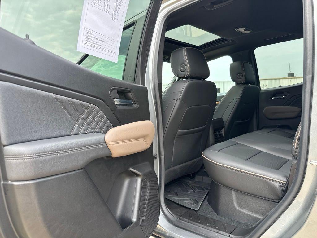 2024 GMC Canyon Denali