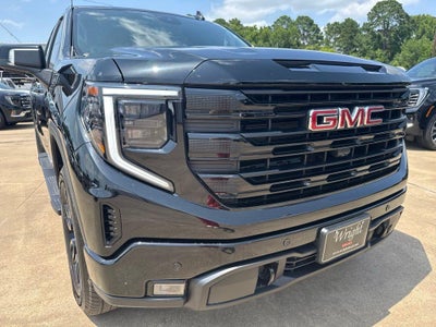 2025 GMC Sierra 1500 Elevation