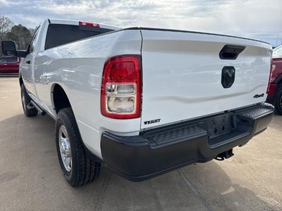 2023 RAM RAM 2500 REGULA Base