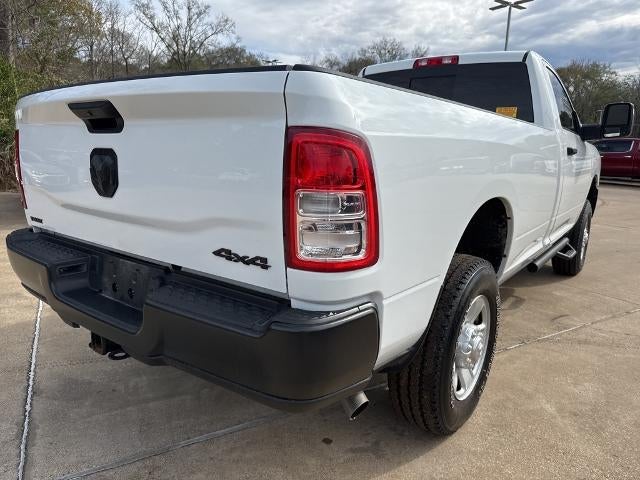 2023 RAM RAM 2500 REGULA Base