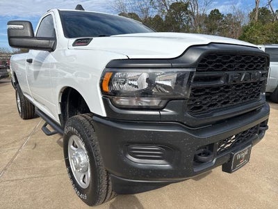 2023 RAM RAM 2500 REGULA Base