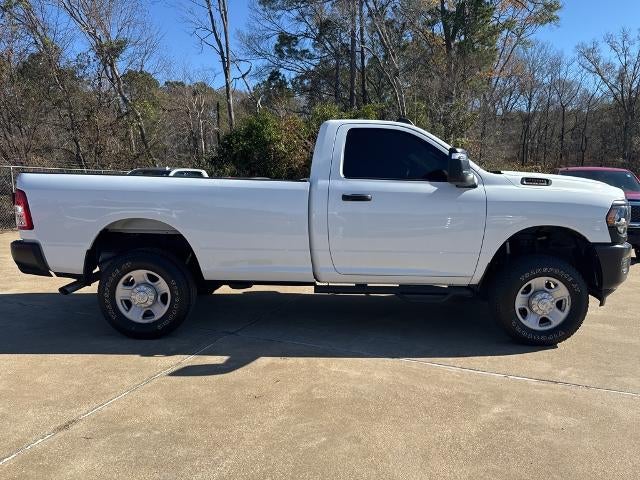 2023 RAM RAM 2500 REGULA Base