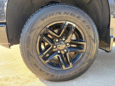 2022 Chevrolet Silverado 1500 Custom Trail Boss