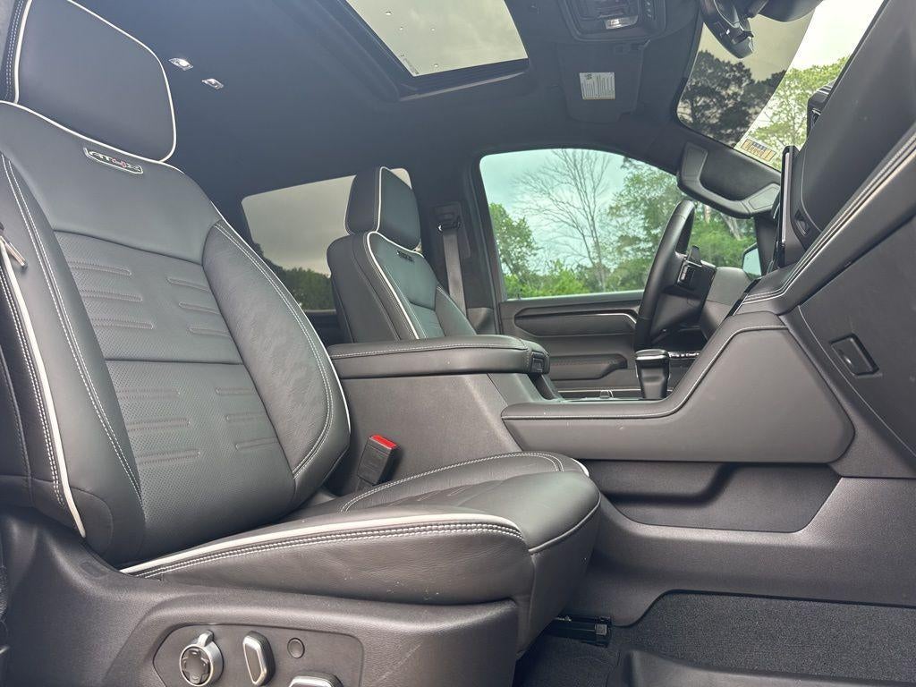 2025 GMC Sierra 1500 AT4X