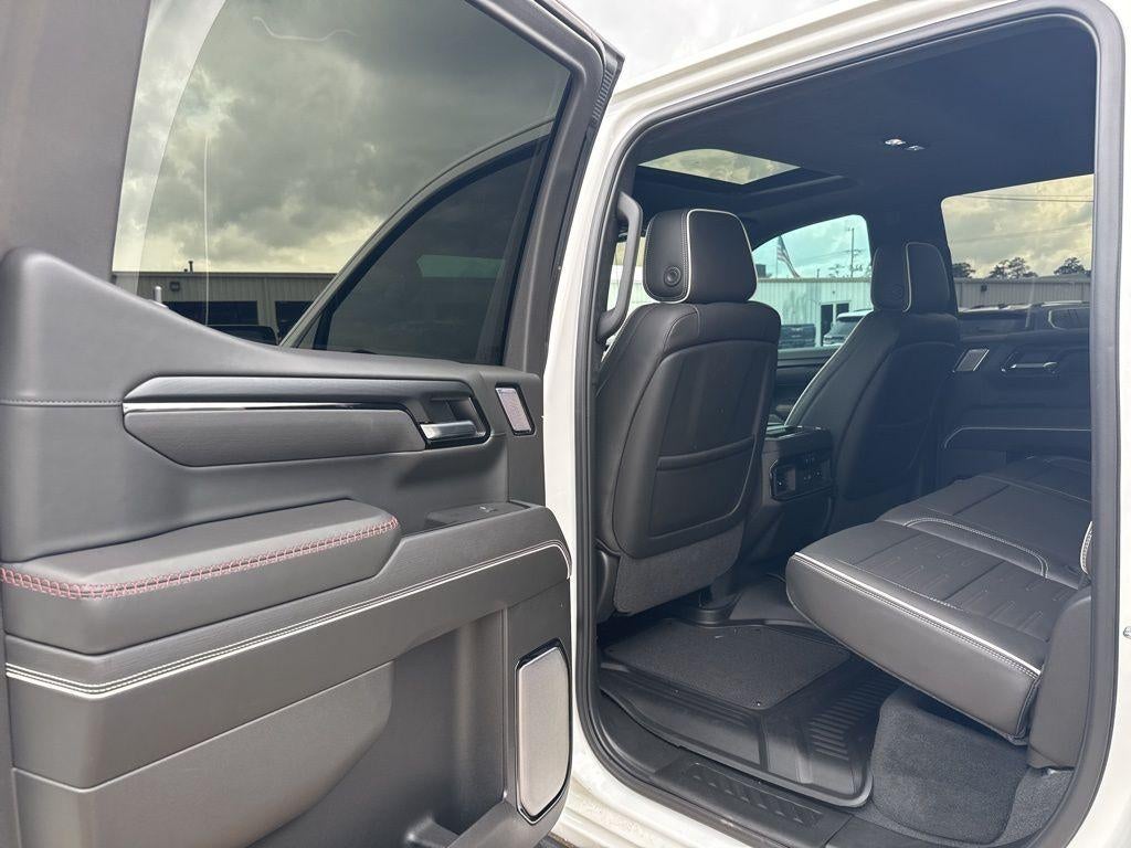 2025 GMC Sierra 1500 AT4X