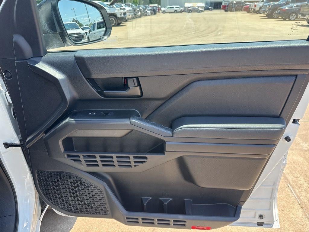 2025 Toyota Tacoma 4WD SR