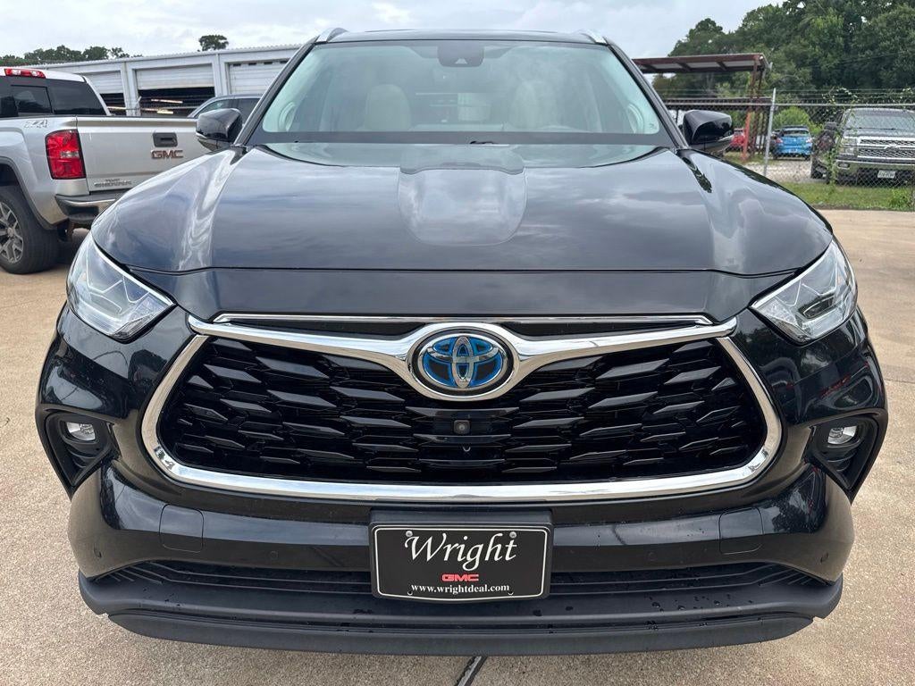 2022 Toyota Highlander Hybrid Limited