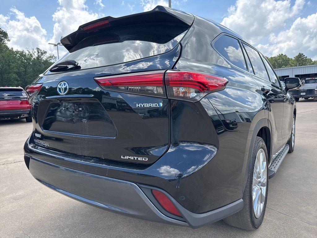 2022 Toyota Highlander Hybrid Limited