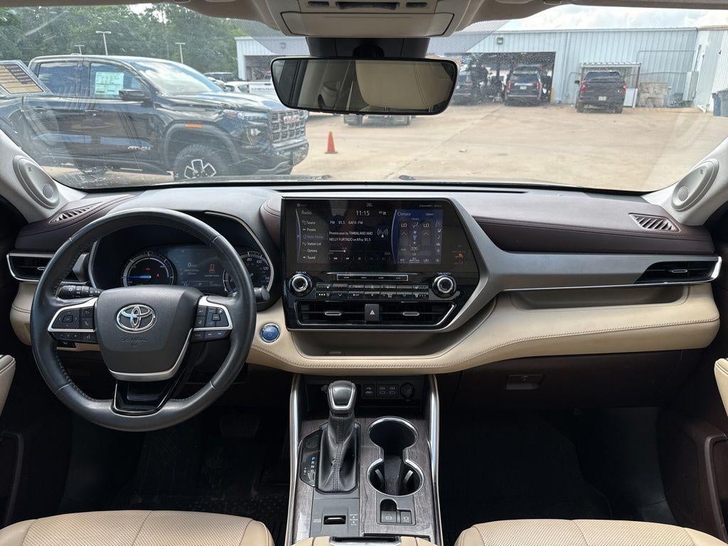 2022 Toyota Highlander Hybrid Limited
