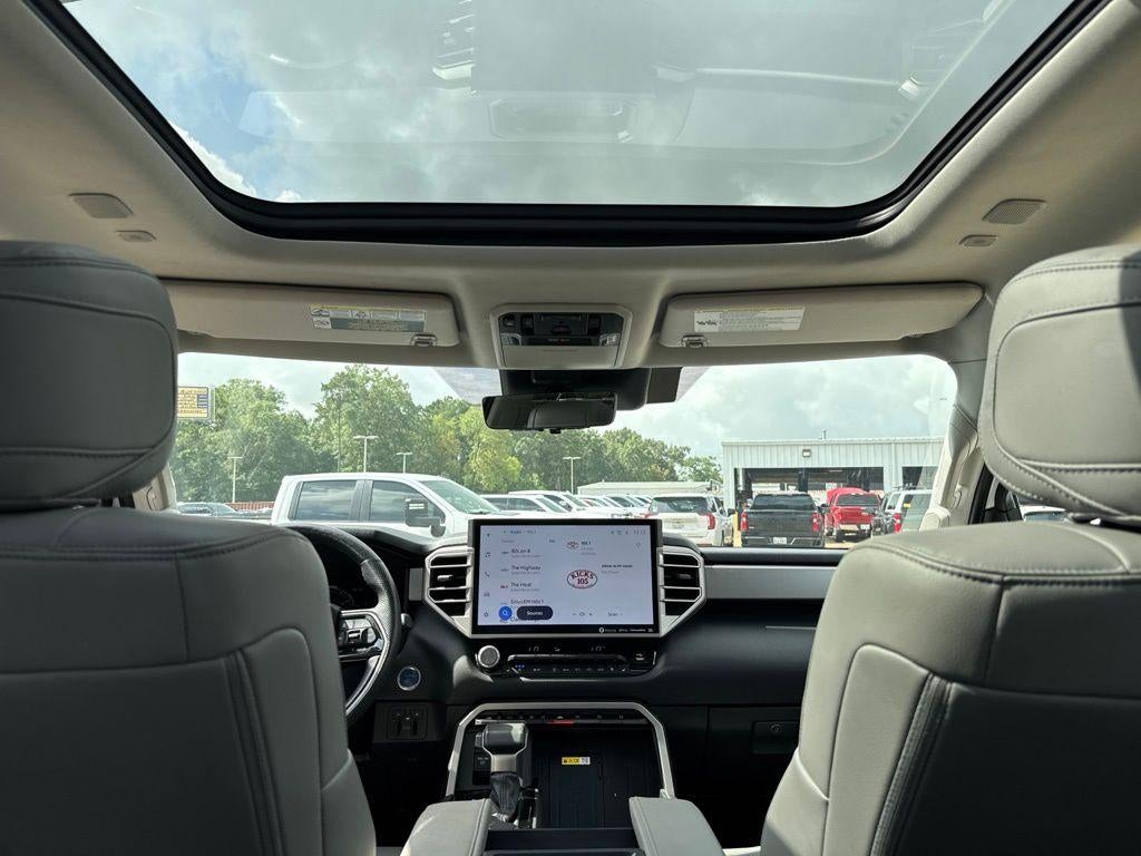 2022 Toyota Tundra 4WD Limited Hybrid