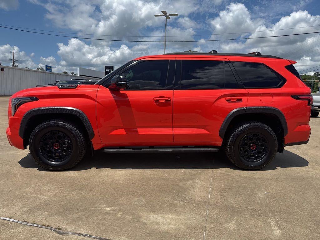 2023 Toyota Sequoia SR5