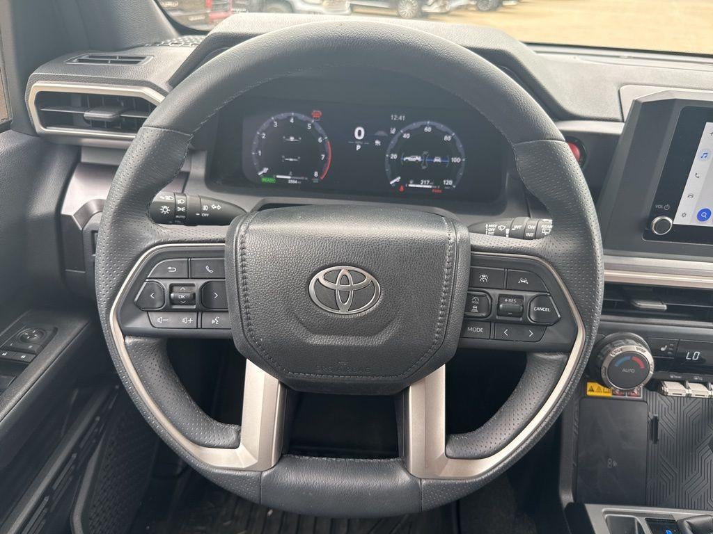 2025 Toyota 4Runner Hybrid TRD Off Road
