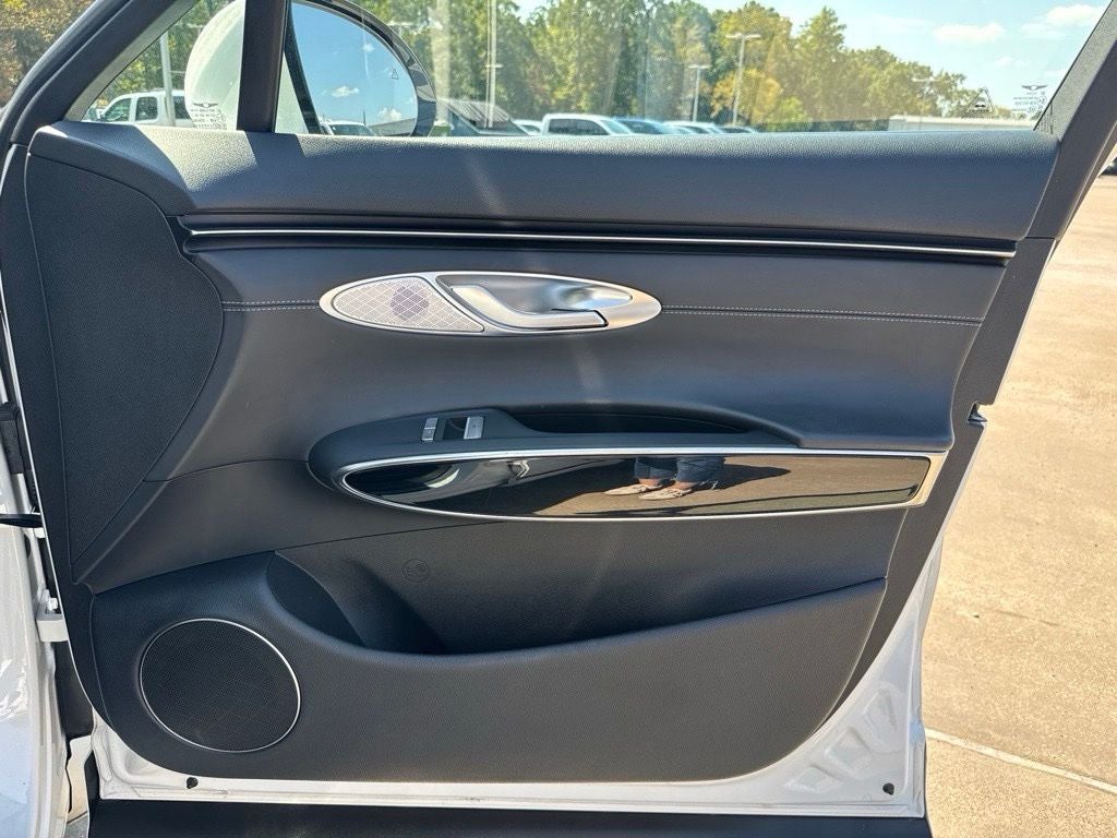 2025 Genesis GV70 2.5T