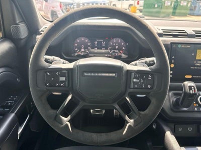 2023 Land Rover Defender V8